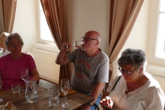 Weingut-in-Leitmeritz-P1210348-52